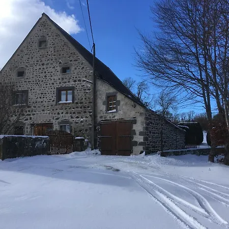 Rural - Grange Des Pres Blancs Chaine Des Puys * Le Vernet-Sainte-Marguerite